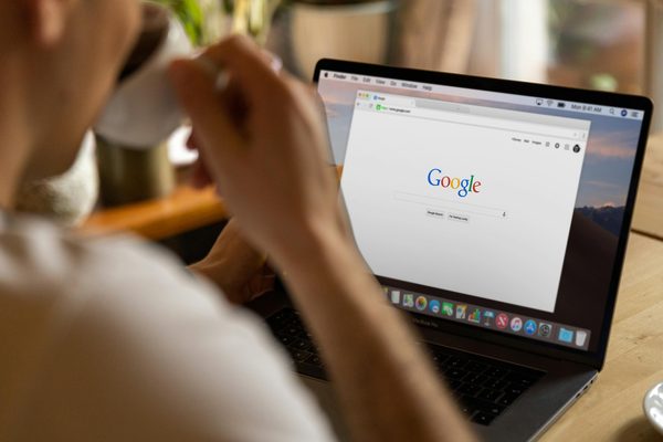 Comment être retrouvée sur le moteur de recherche Google en tant qu'entreprise ?